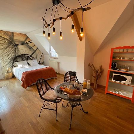 Belle Chambre Double Orange Tout Bonnement Bien Putot-en-Auge エクステリア 写真