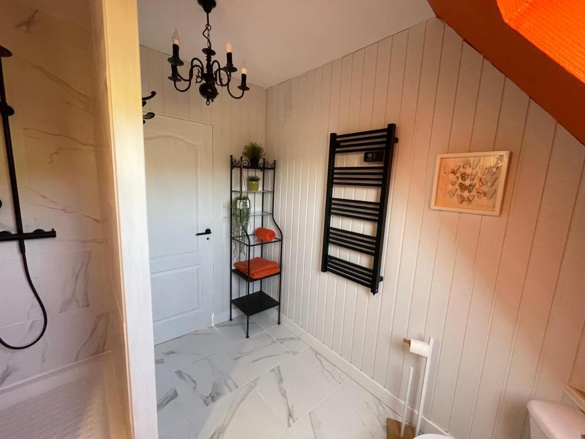 Belle Chambre Double Orange Tout Bonnement Bien Putot-en-Auge エクステリア 写真